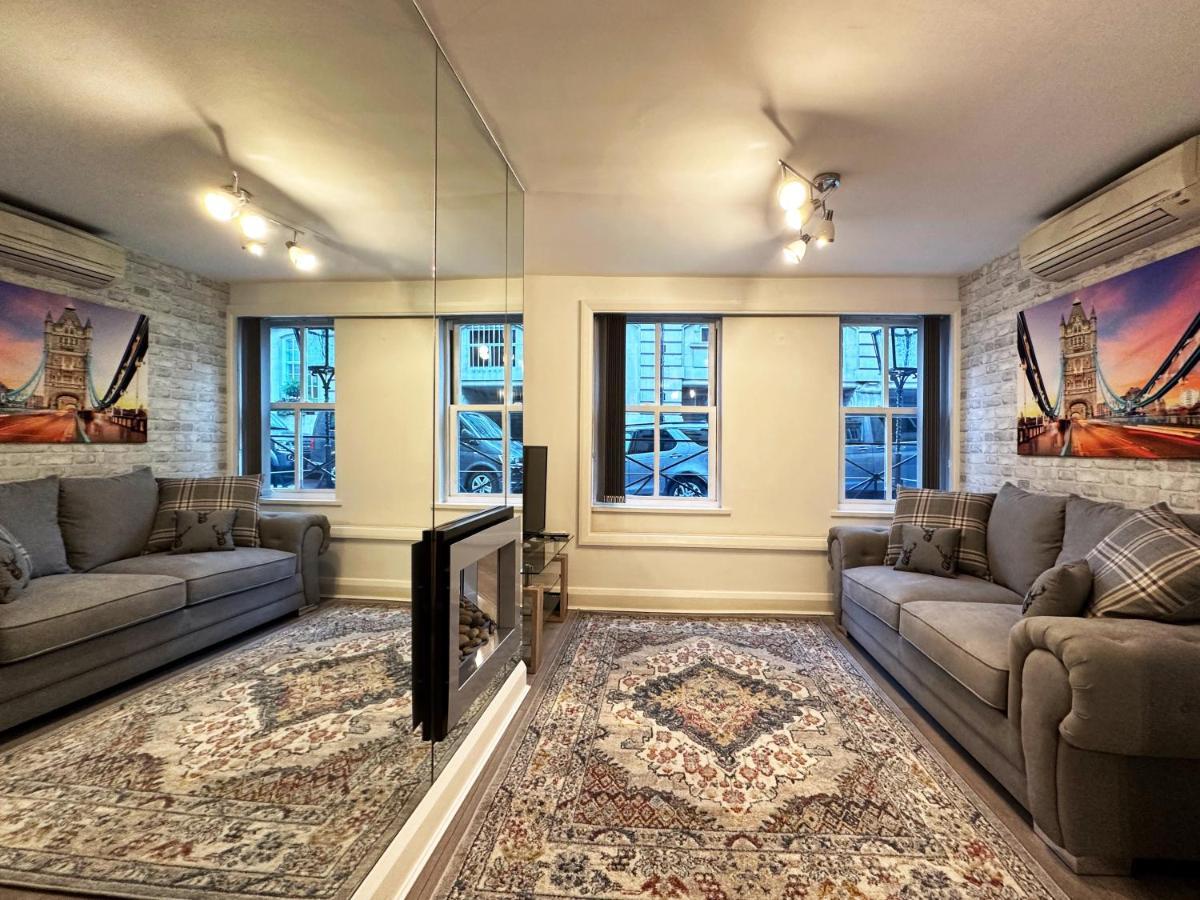 Chic Apartment In Mayfair 伦敦 外观 照片