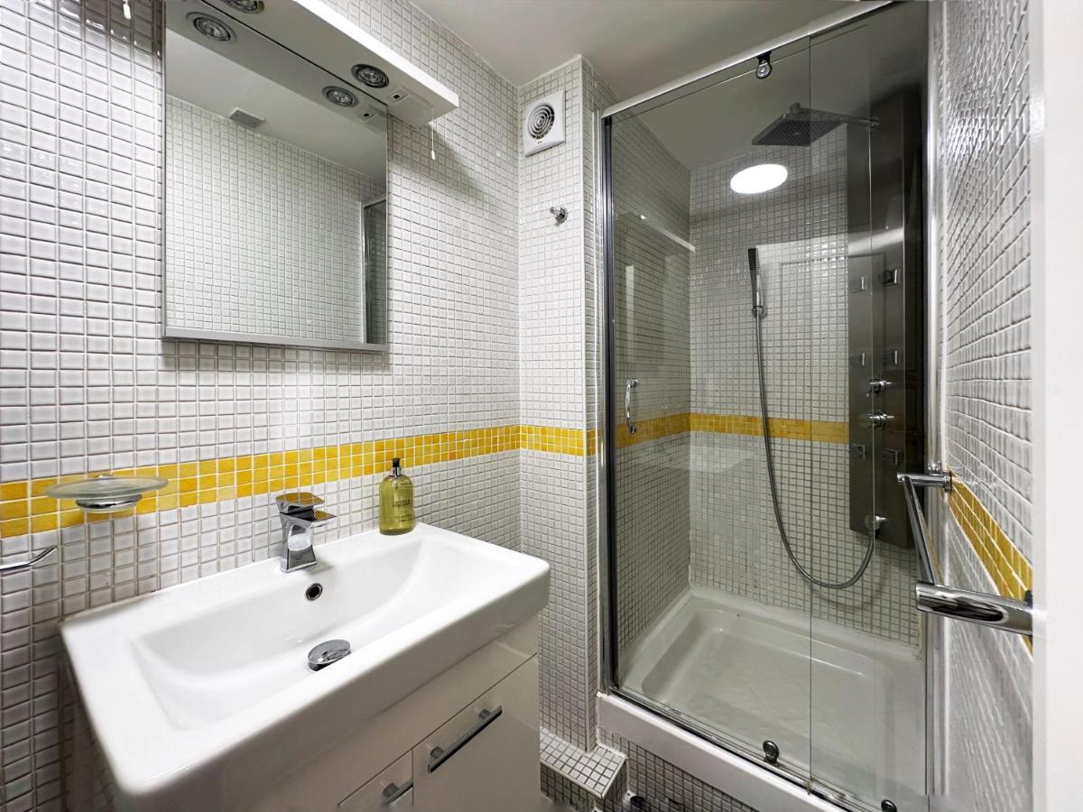 Chic Apartment In Mayfair 伦敦 外观 照片